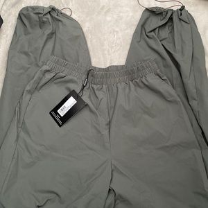 PLT: Sage Khaki Woven Elasticated Waistband Toggle Cuff Pants Size 8